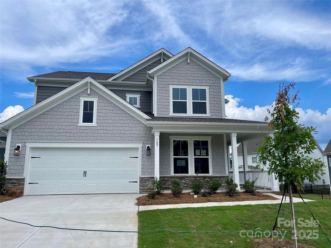 162 Holsworthy Dr., Mooresville, NC 28115
