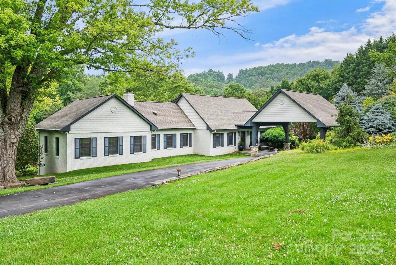 1236 Upper Brush Creek Rd., Fairview, NC 28730