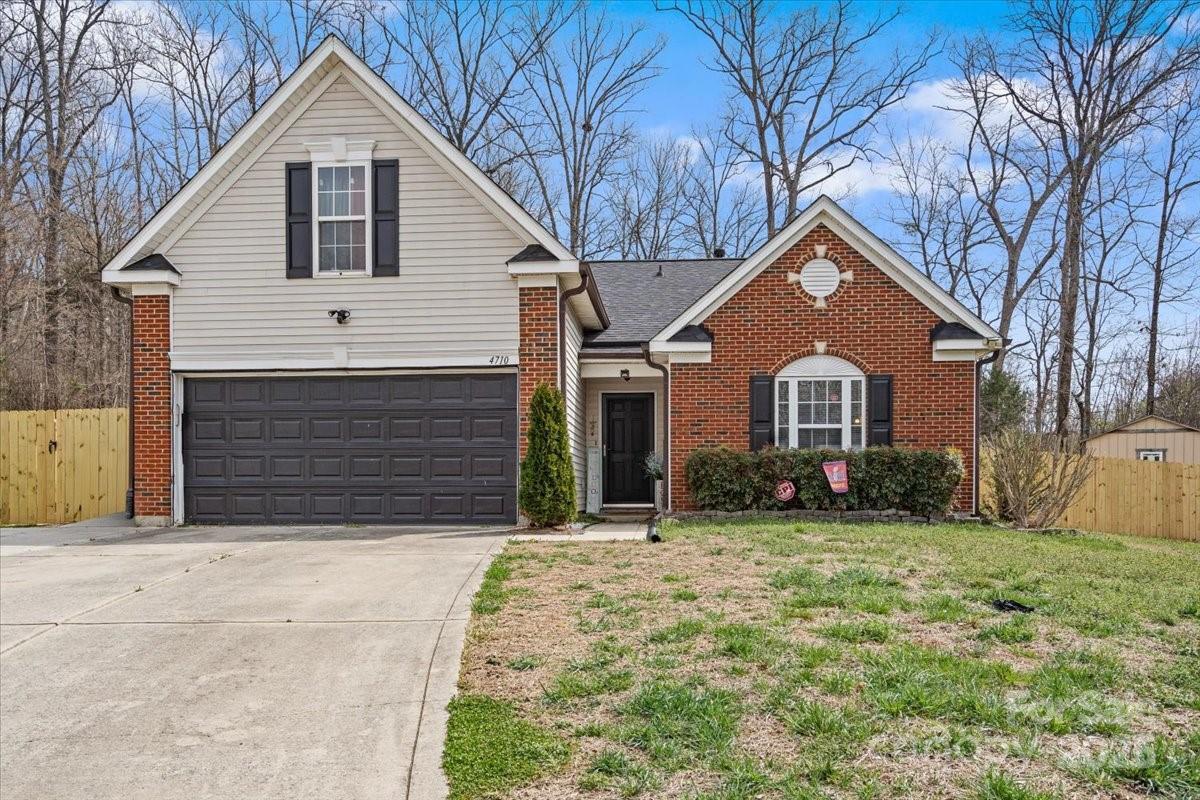 4710 Nijinsky Ct., Charlotte, NC 28216