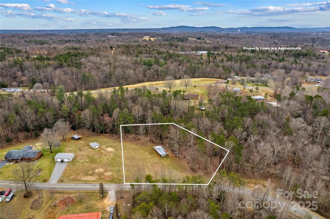 000 Stanley Mill Rd. #1, Elkin, NC 28621