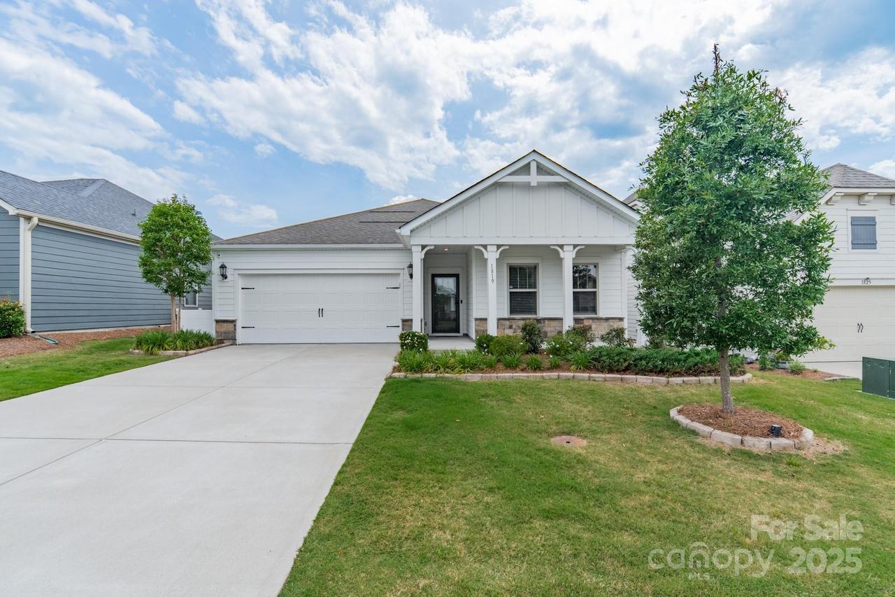 1819 Lotus Ln., Denver, NC 28037