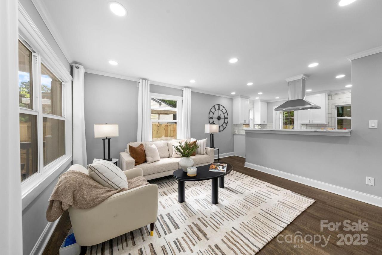 2501 Druid Hills Way, Charlotte, NC 28206