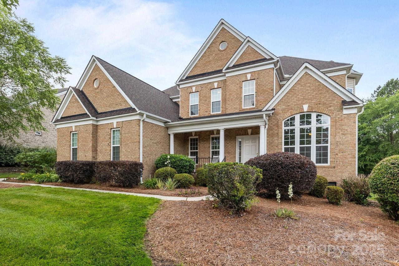 561 Keystone Ct., Concord, NC 28027