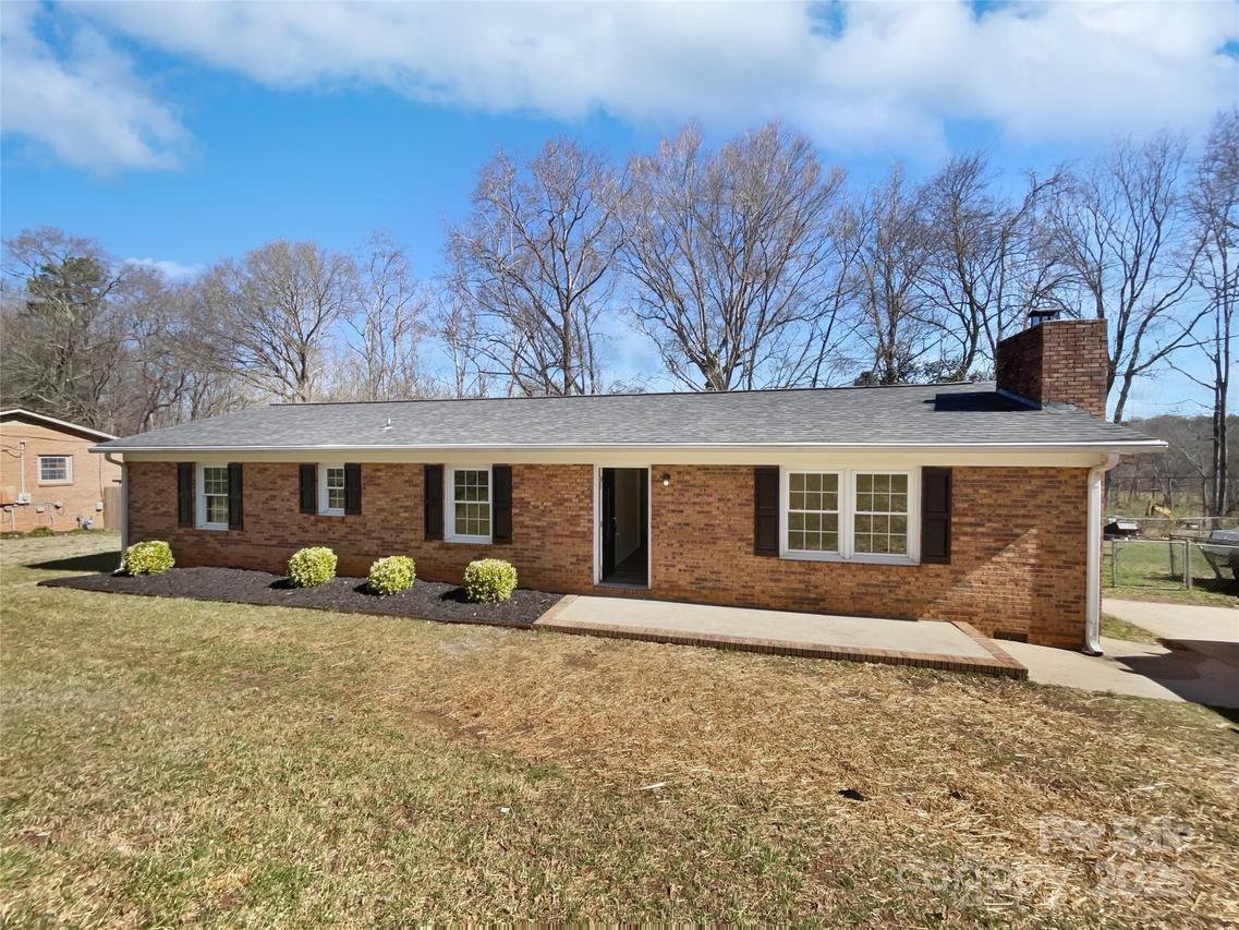5012 Maplecrest Dr., Gastonia, NC 28056