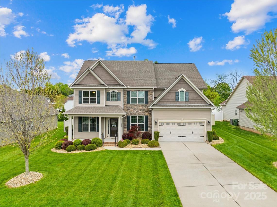 963 Brookdale Ln., Stanley, NC 28164