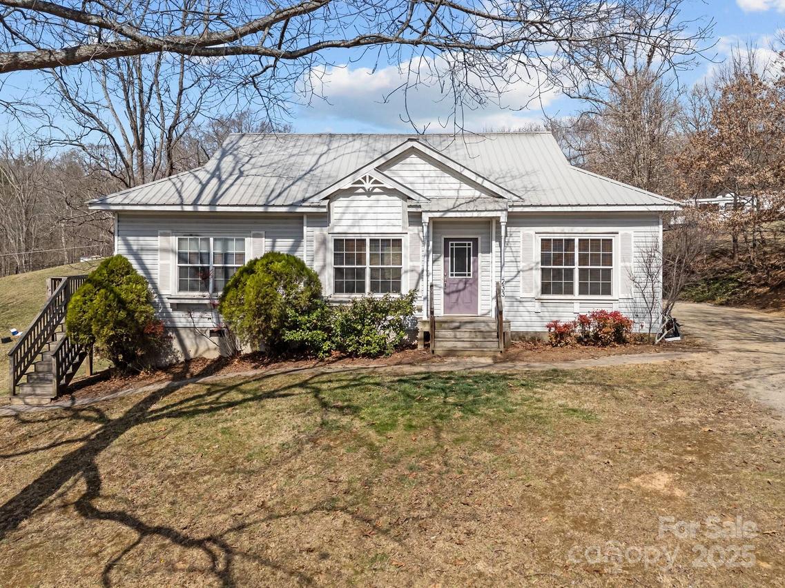 233 Thompson Cove None, Clyde, NC 28721