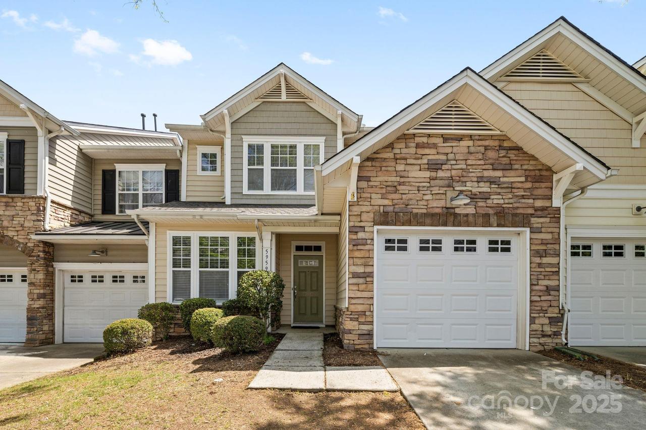 5959 Pale Moss Ln., Charlotte, NC 28269