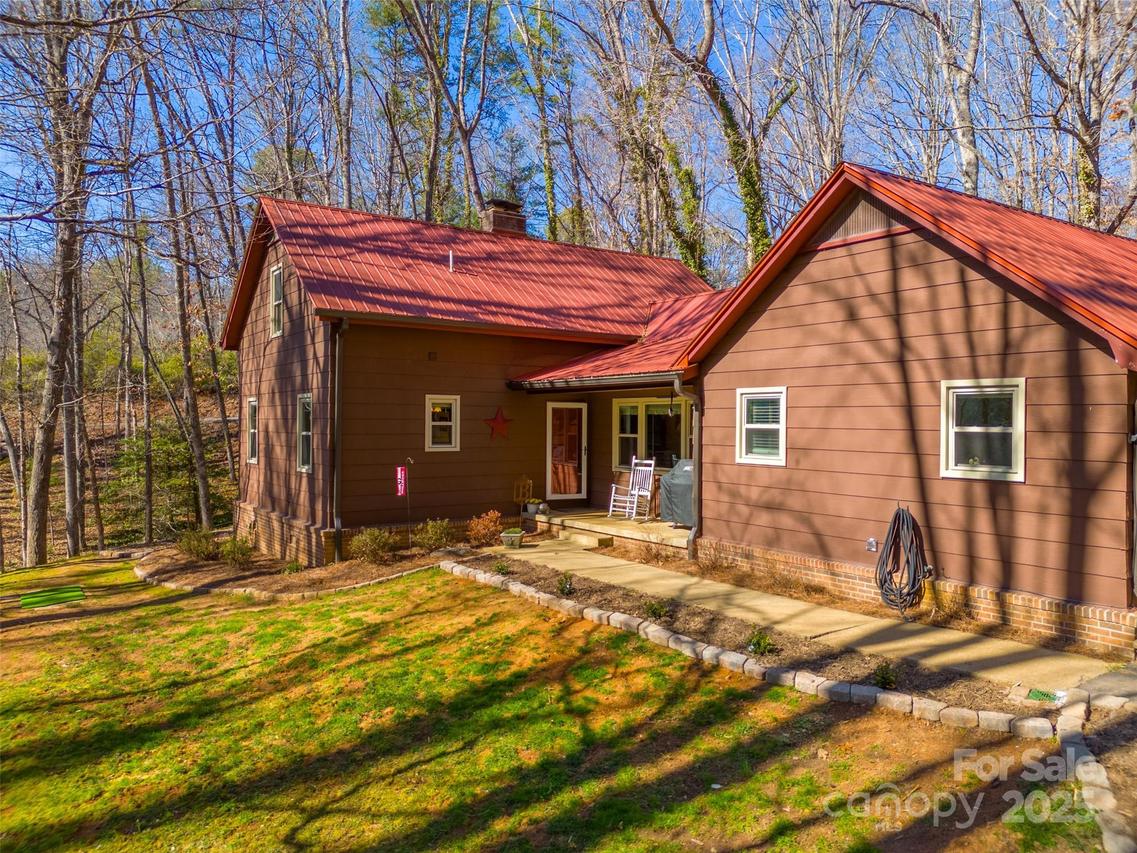 1832 University Heights, Cullowhee, NC 28723