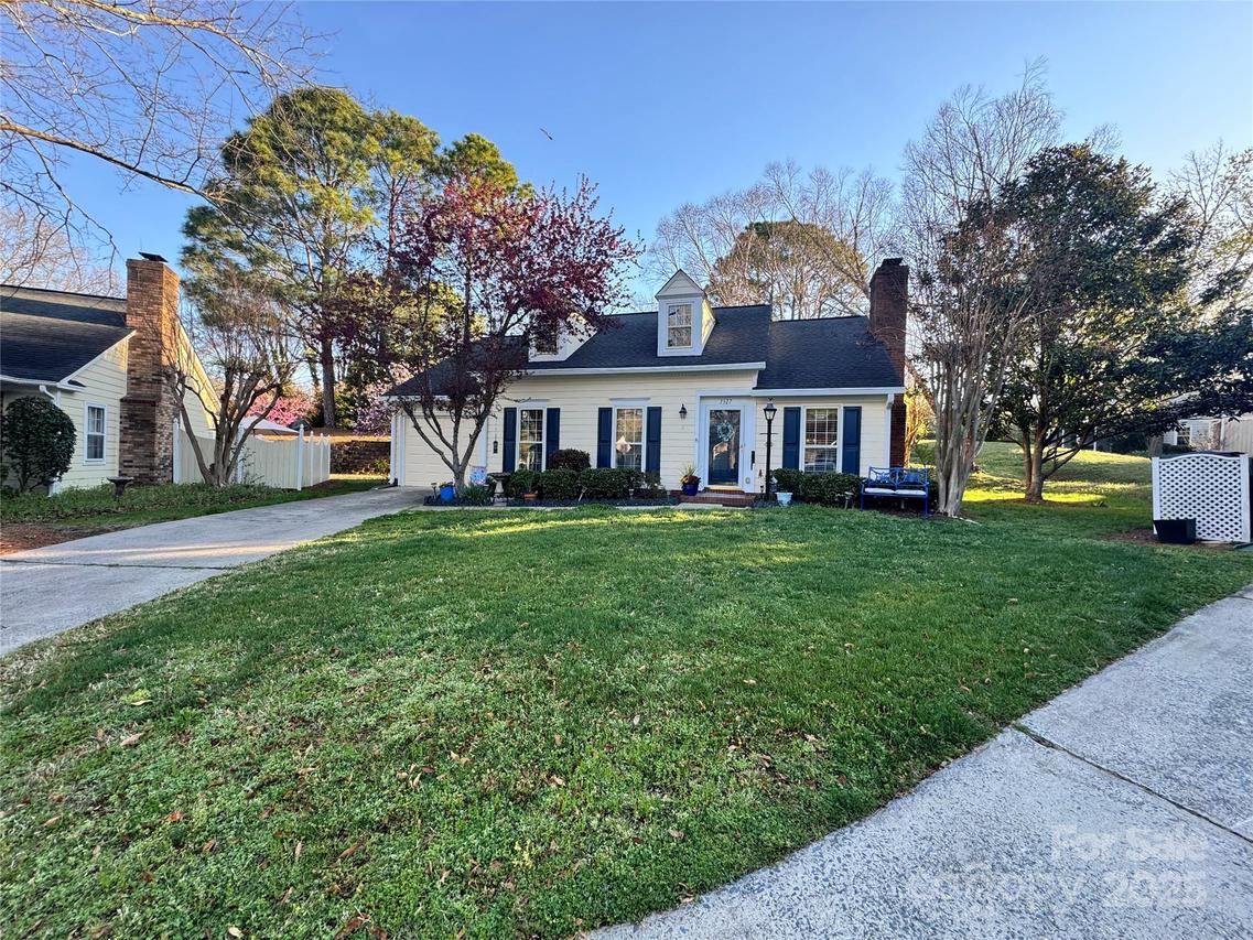 7327 Carrbridge Ln., Charlotte, NC 28226
