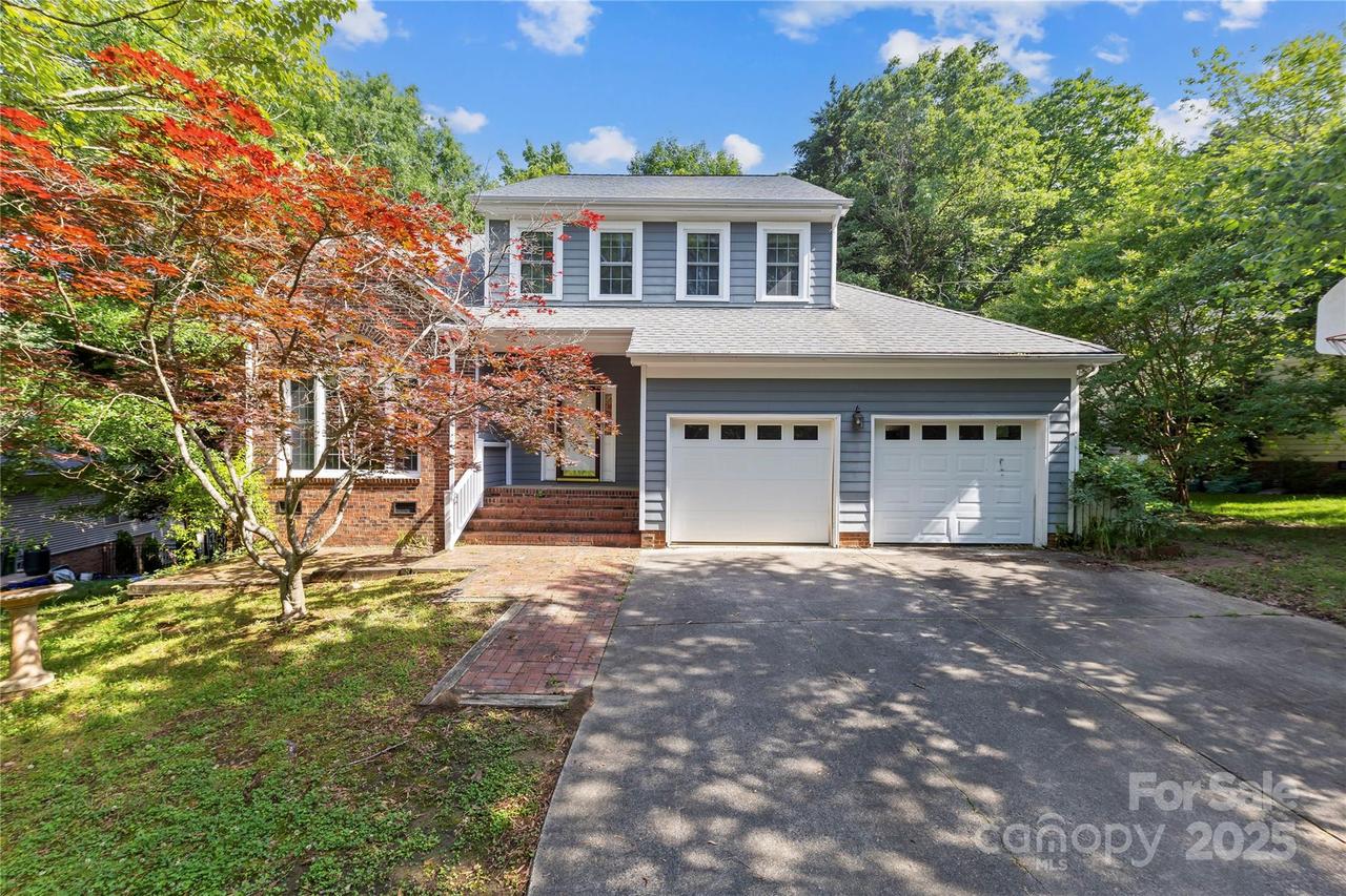 9423 Fairmead Dr., Charlotte, NC 28269