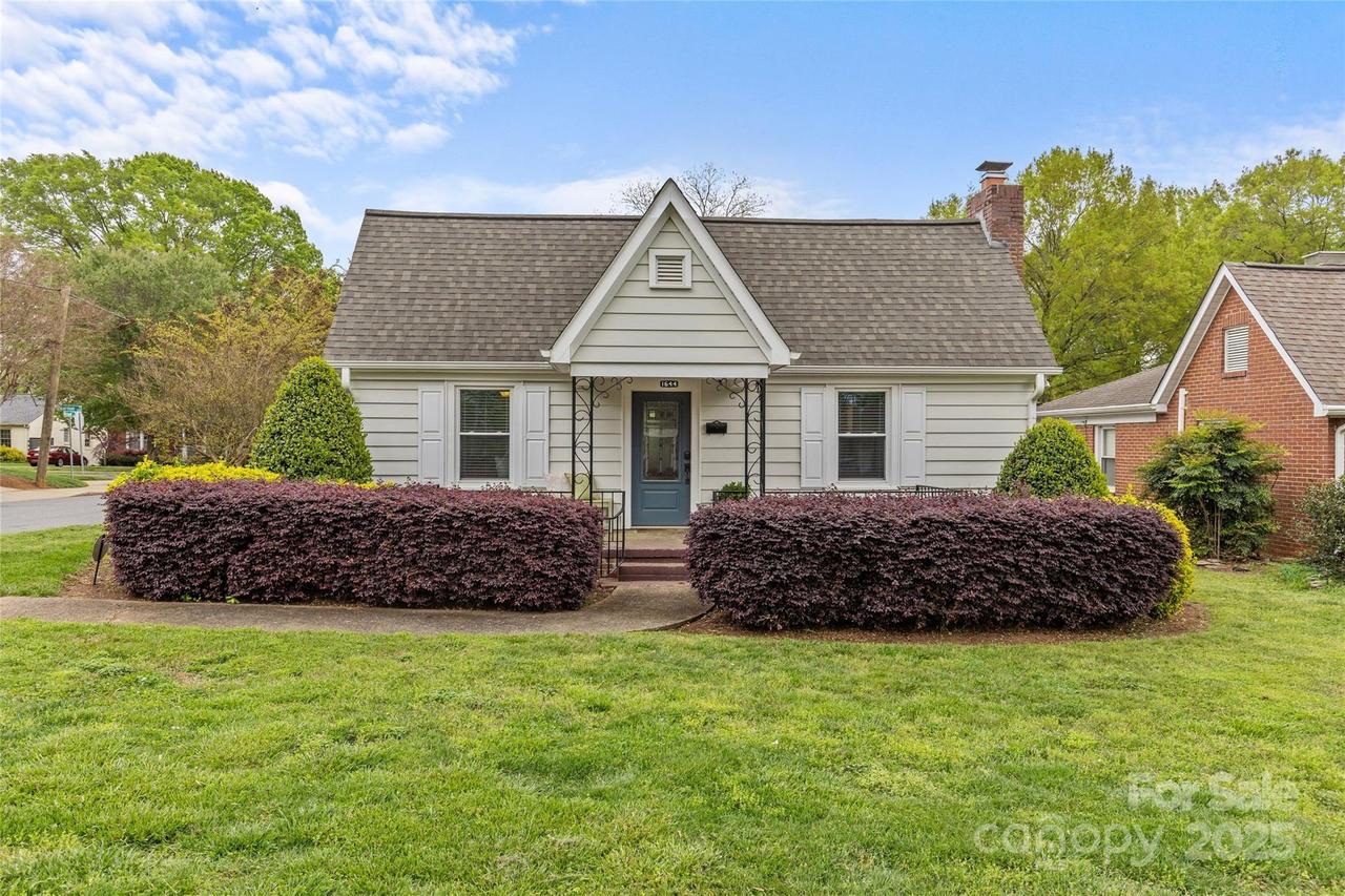 1644 Morningside Dr., Charlotte, NC 28205