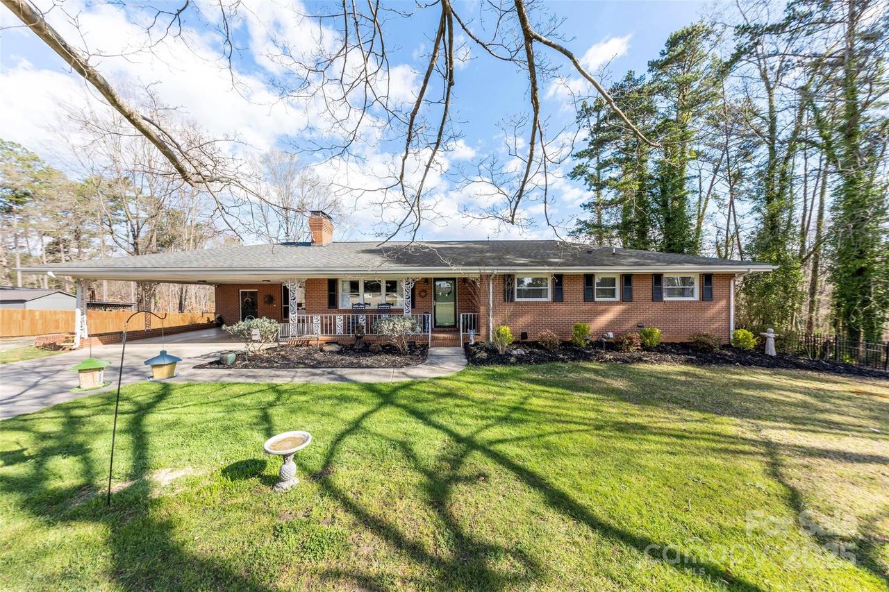 2540 Deal Rd., Mooresville, NC 28115