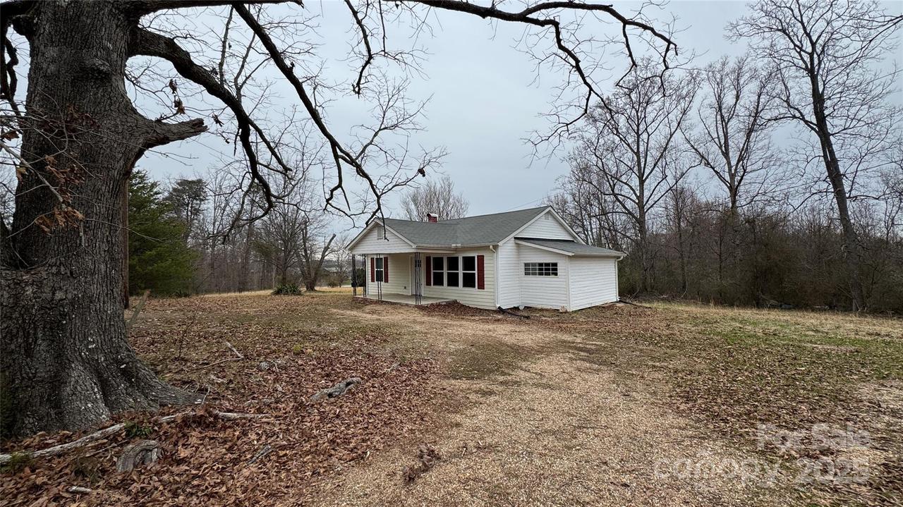115 Craig Rd., Mooresboro, NC 28114