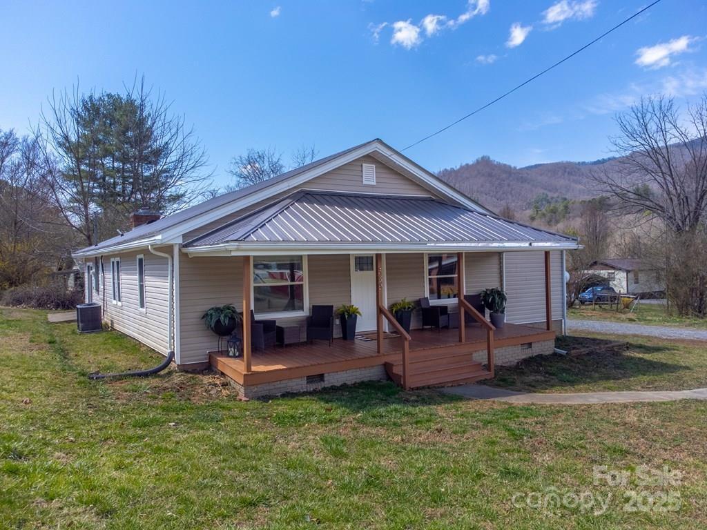389 Hospital Rd., Sylva, NC 28779