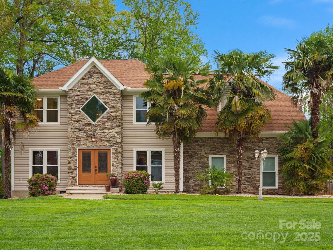 9009 Stourbridge Dr., Huntersville, NC 28078