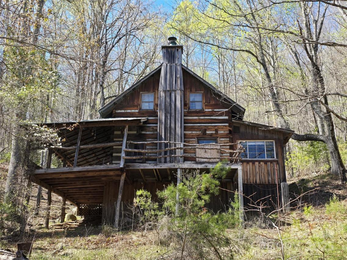 318 Brown Mountain Dr., Cullowhee, NC 28723