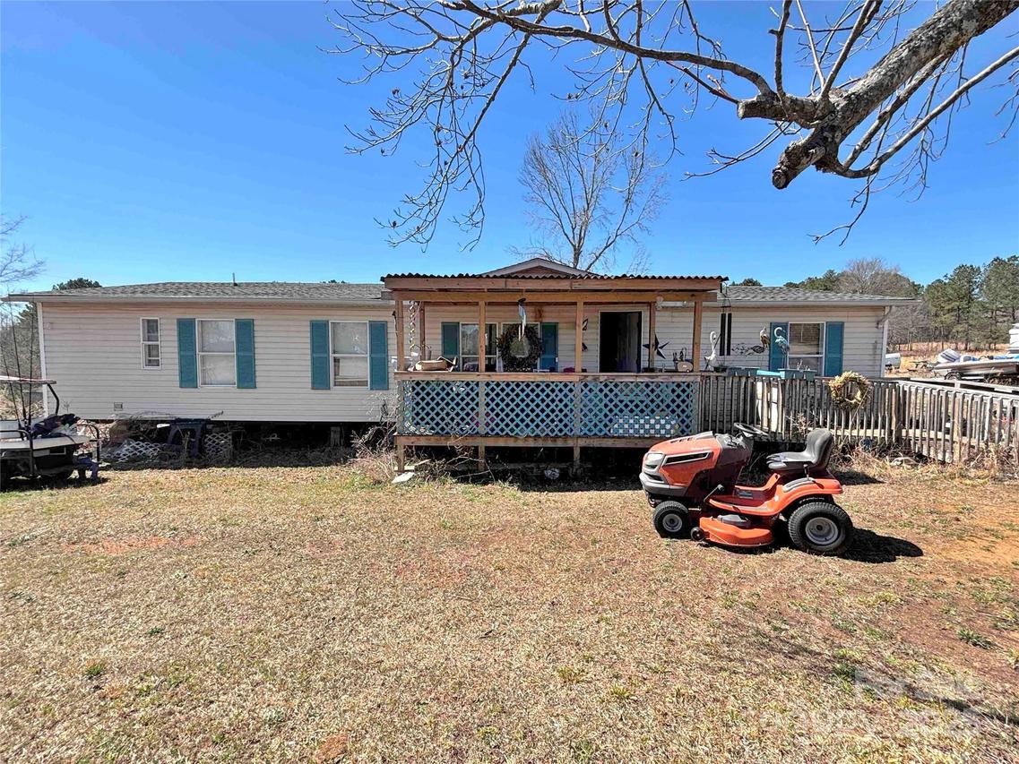 446 S Pea Ridge Rd., Mooresboro, NC 28114