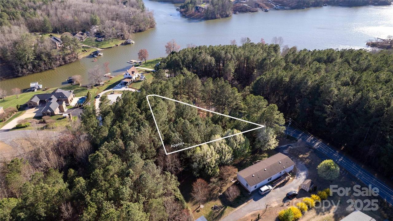 5126 Hurricane Hill Rd. #25, Granite Falls, NC 28630