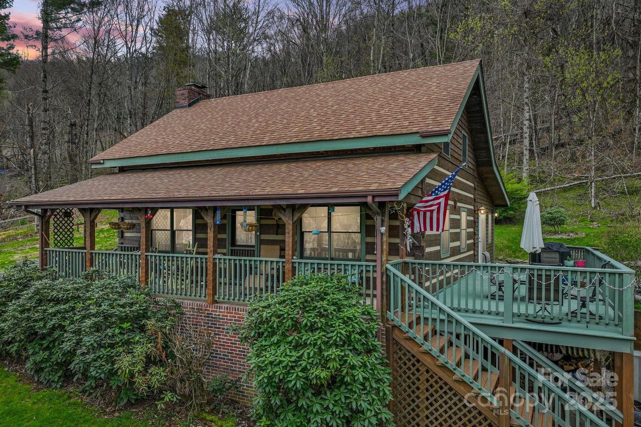 407 Carpenter Rd., Newland, NC 28657