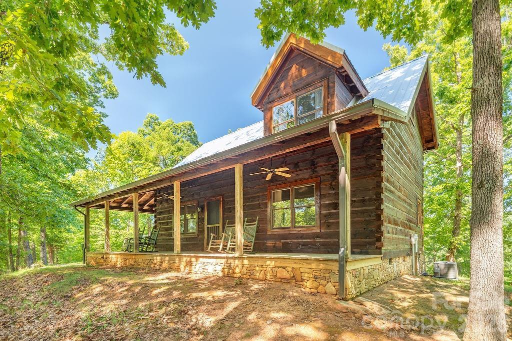 145 Mountain Forest Dr., Union Mills, NC 28167