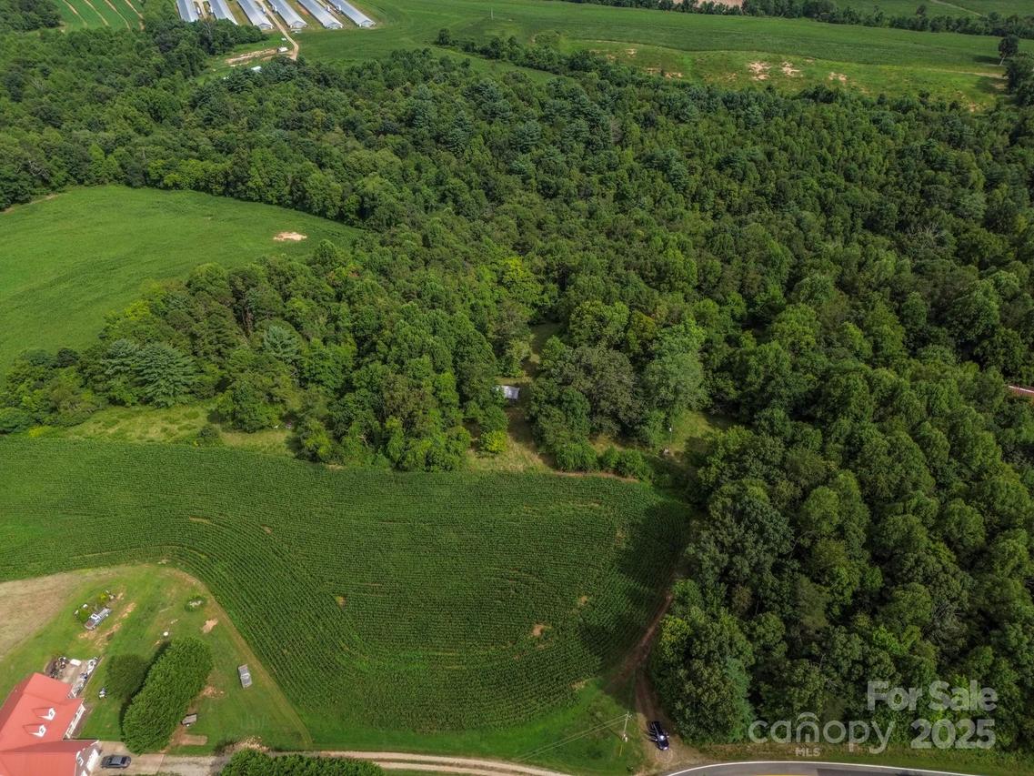 264 Mckinley Rd., Roaring River, NC 28669