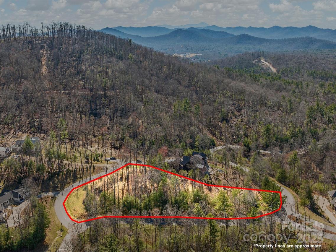 505 Hollow Tr., Asheville, NC 28803