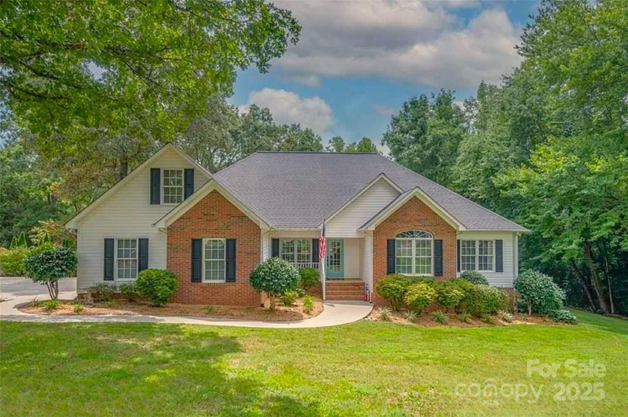 265 Oakland Heights Rd., Forest City, NC 28043