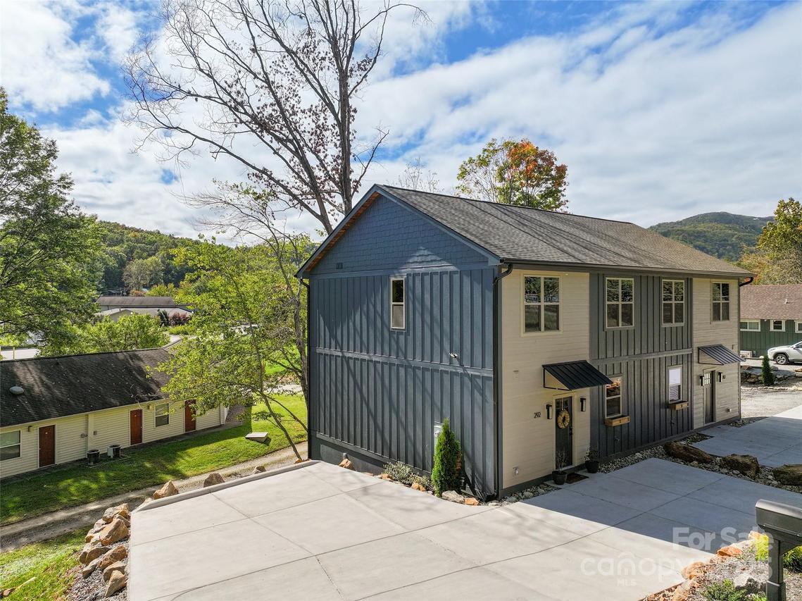 292 County Rd., Waynesville, NC 28785