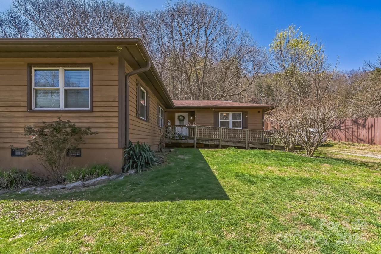 2100 Pisgah Hwy., Candler, NC 28715
