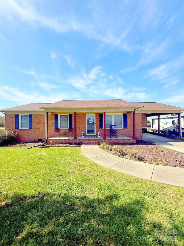 1003 Cleveland Ave., Grover, NC 28073