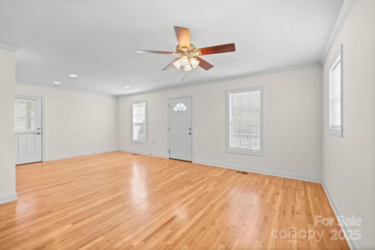 3117 Craig Ave., Valdese, NC 28690