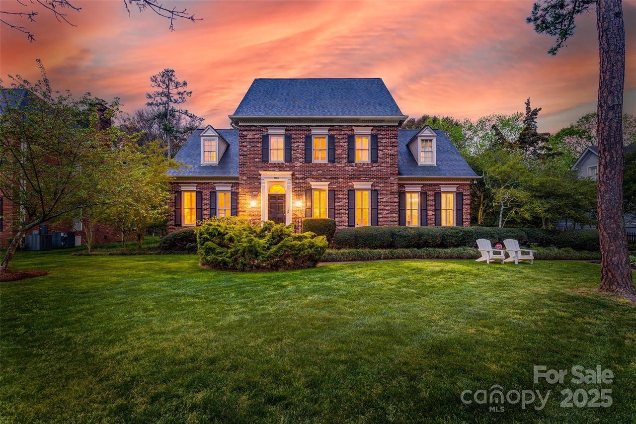 7700 Red Oak Ln., Charlotte, NC 28226