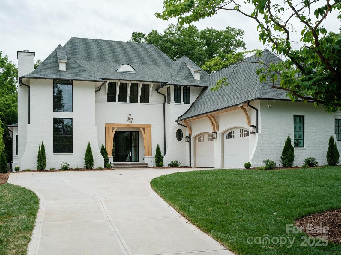3212 Willow Oak Rd., Charlotte, NC 28209