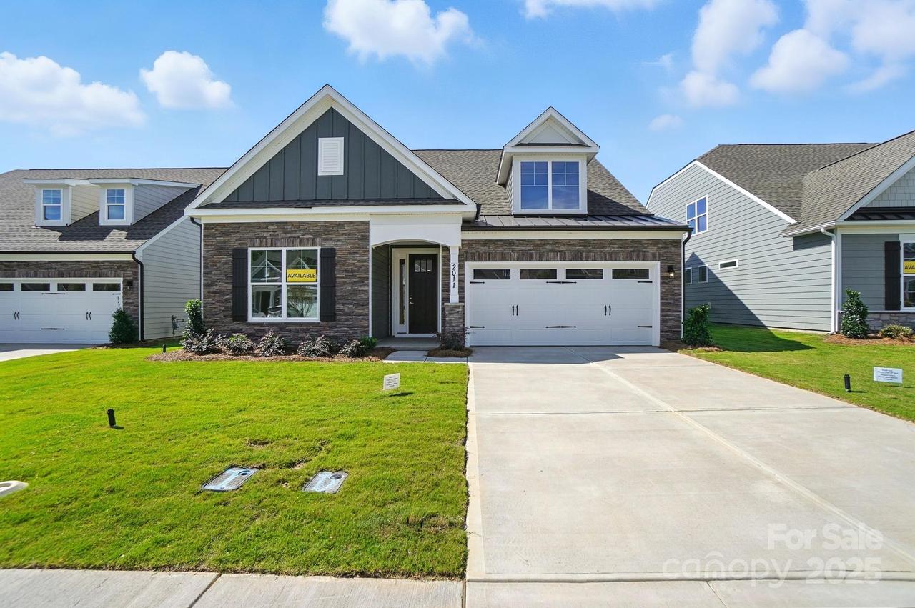 2011 Mantle Ridge Dr. #193, Wesley Chapel, NC 28079