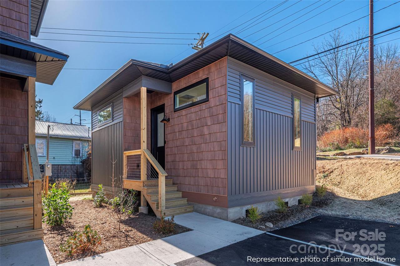 34 Leap Frog Park, Waynesville, NC 28786