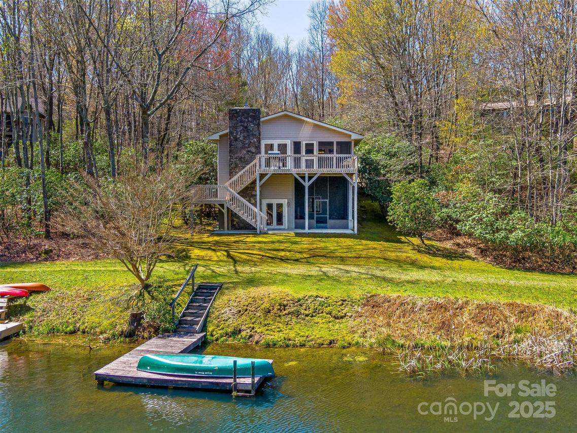 46 Kassahola Dr., Brevard, NC 28712