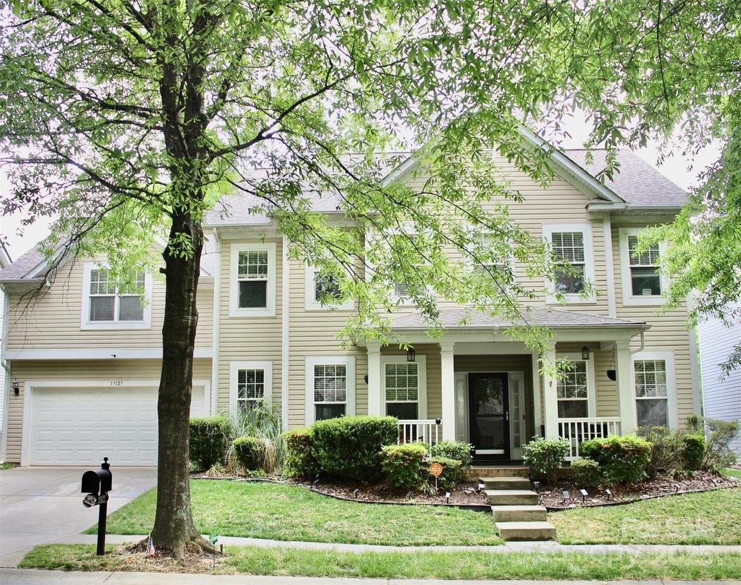 13127 Centennial Commons Pkwy., Huntersville, NC 28078