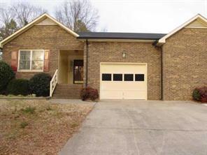 915 Polo Ave., Kannapolis, NC 28081