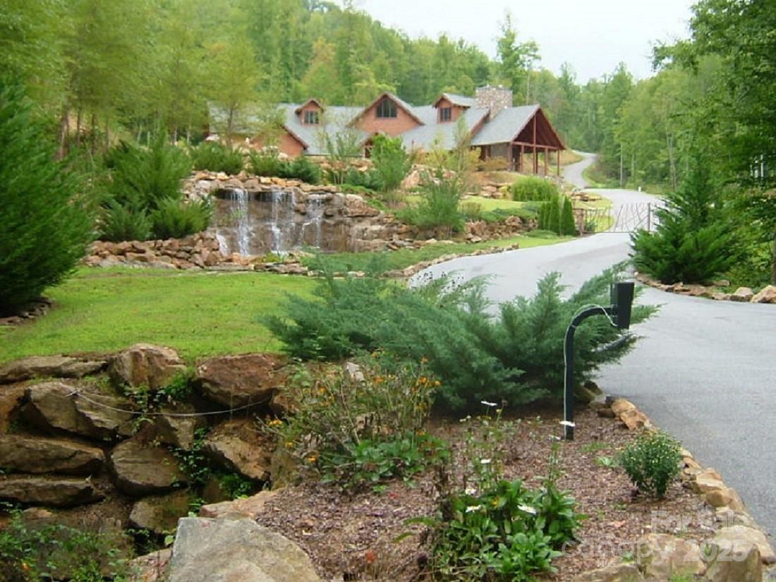 97 Preservation Tr., Sylva, NC 28779