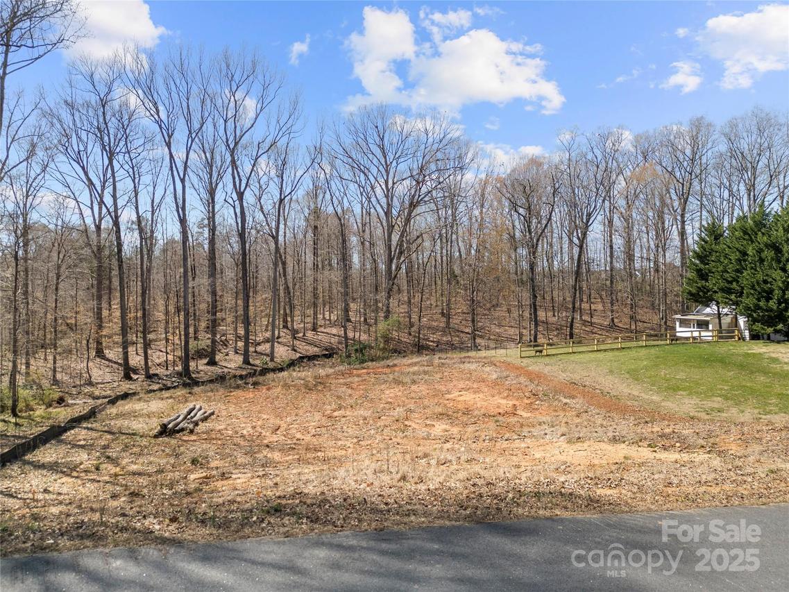 Lot 22 Weatherwood Dr., Lincolnton, NC 28092