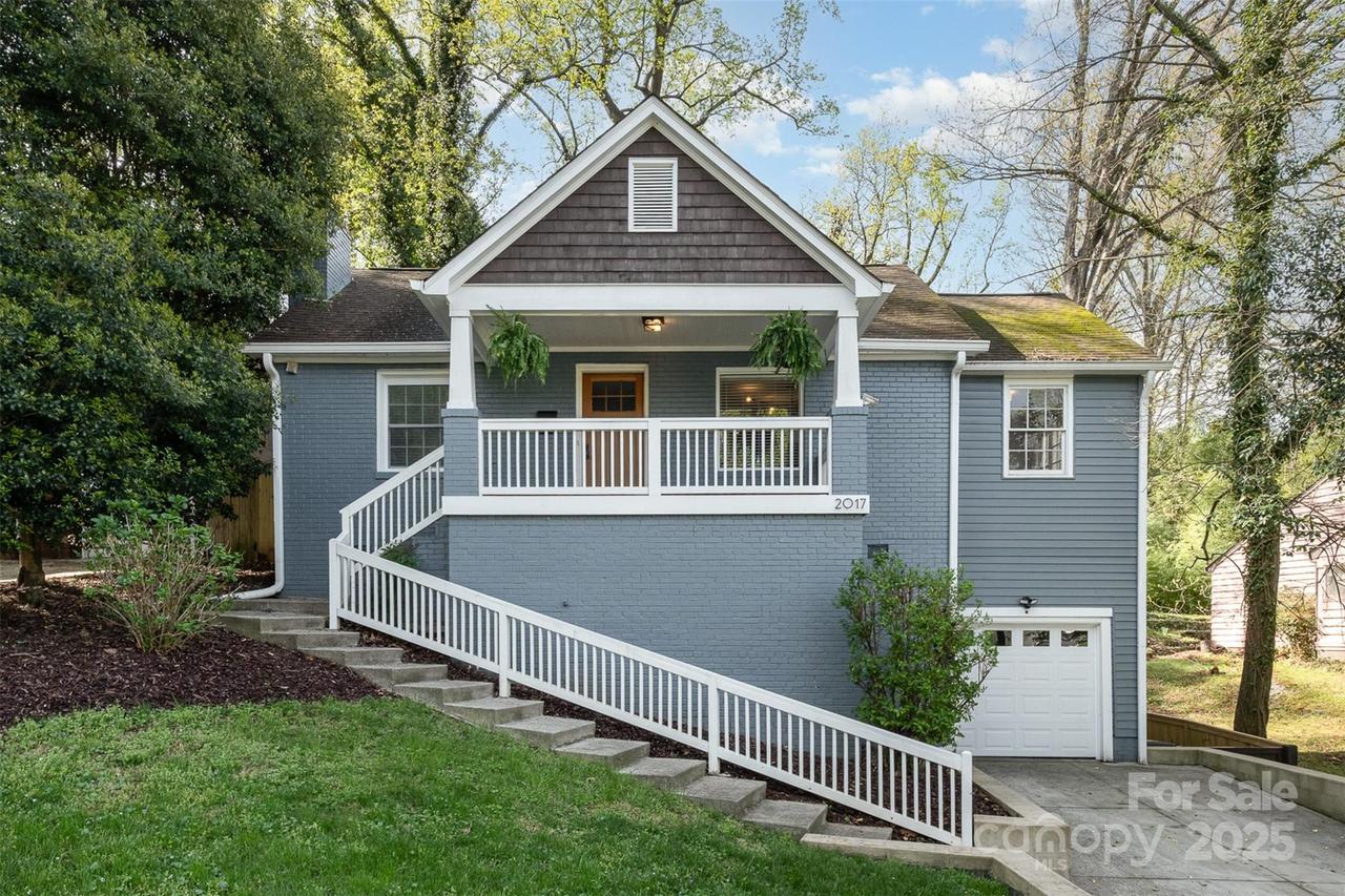 2017 Wood Dale Ter., Charlotte, NC 28203