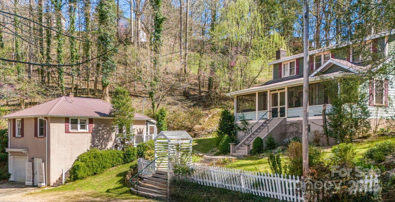 153 Skyway Dr., Marshall, NC 28753