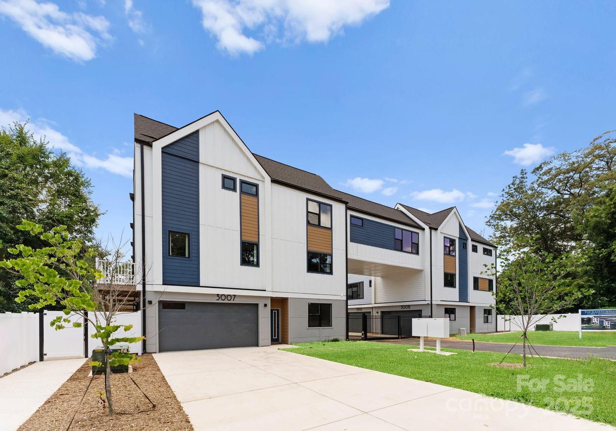 3024 Yada Ln., Charlotte, NC 28208