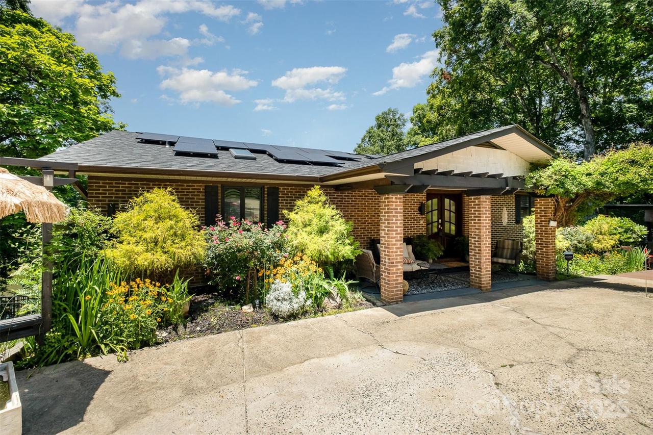 9500 Windygap Rd., Charlotte, NC 28278
