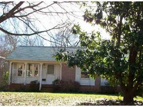 1920 Starbrook Dr., Charlotte, NC 28210