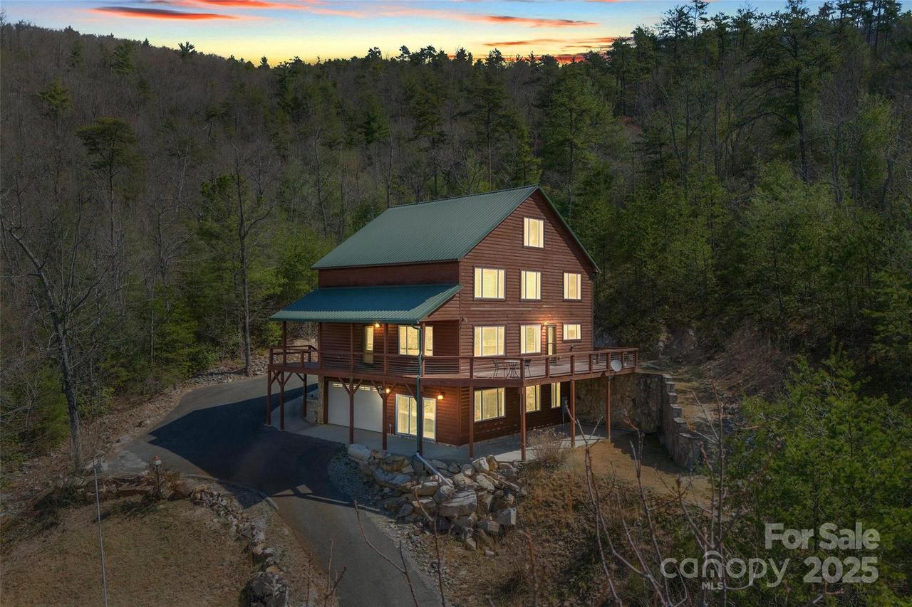 1140 Linville Dr., Marion, NC 28752
