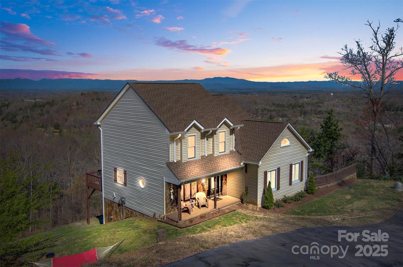3486 Stones Throw Dr., Valdese, NC 28690