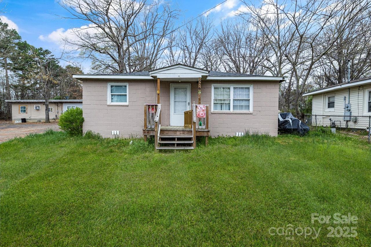 576 Washington Ln., Albemarle, NC 28001