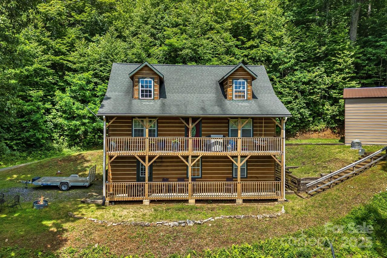110 Red Wolf Ln., Mars Hill, NC 28754
