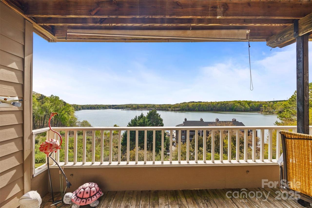 9709 Emerald Point Dr. #6, Charlotte, NC 28278